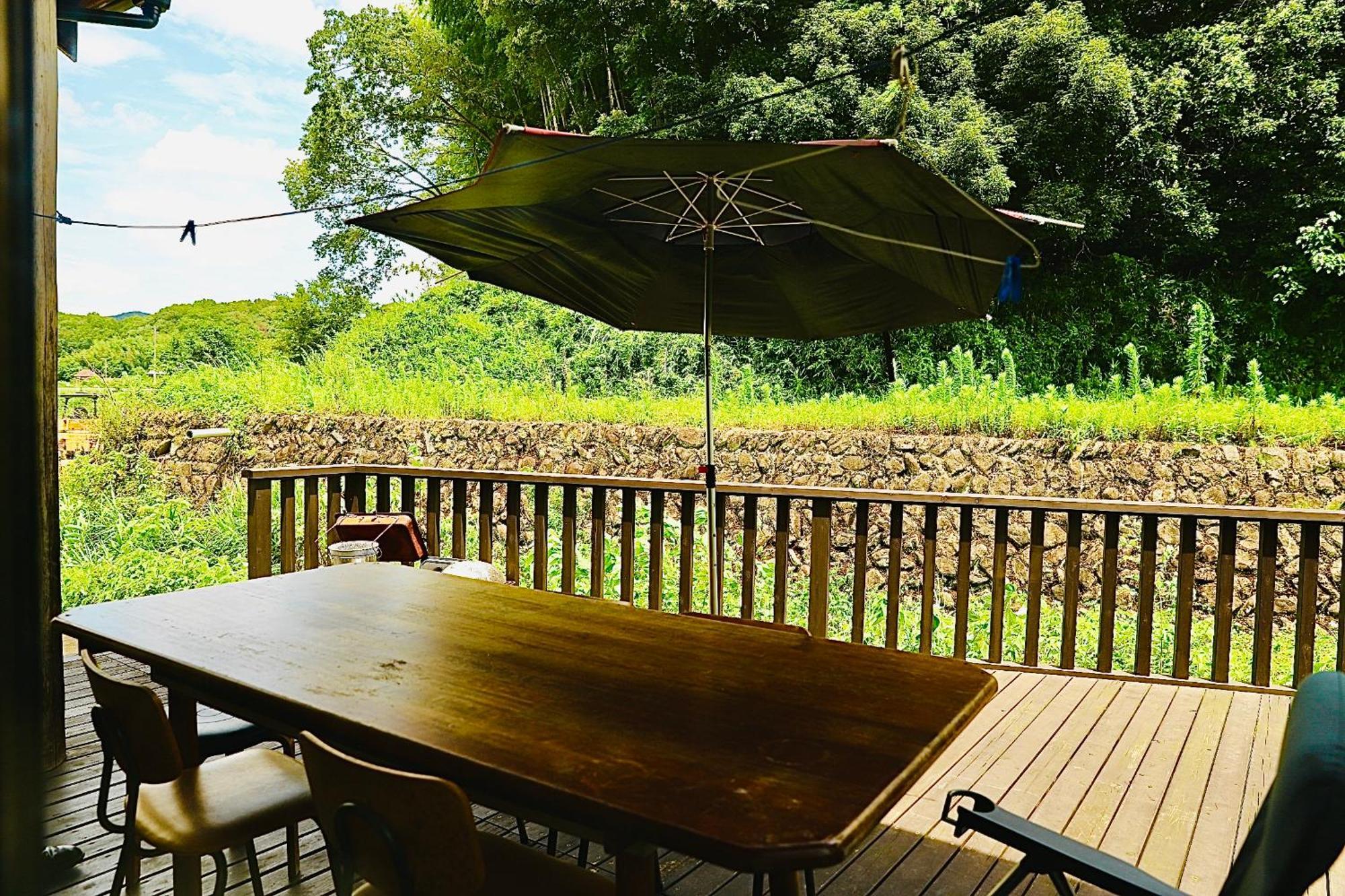 まんのう清流庵 Hotel Manno Bagian luar foto